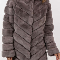 Valena | Damenmantel aus Chinchilla-Kunstfell