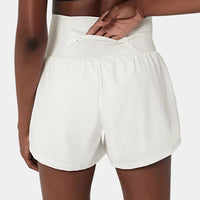 China | Sportliche Shorts mit hoher Taille und fließendem Oberstoff