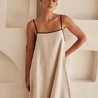 Euna | Zeitloses langes Kleid mit zarten Trägern