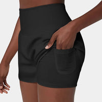 China | Sportliche Shorts mit hoher Taille und fließendem Oberstoff