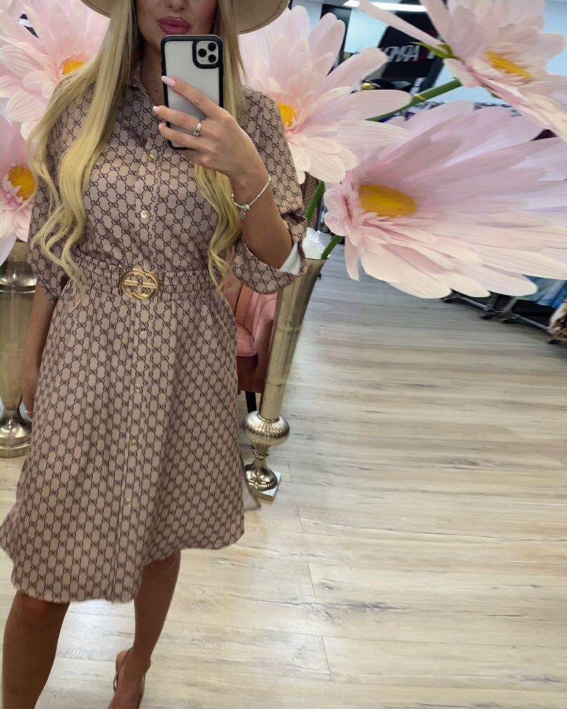 Addison | stilvolles Hemdkleid mit Reverskragen und Diamantakzent