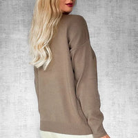 Aurelie | V-Ausschnitt-Pullover mit Goldakzent