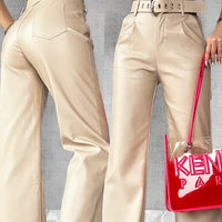 Alia | Damenhose aus Stretch-Kunstleder, mit Gürtel & stylisch