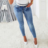 Presy | Damen Fit Denim-Hose mit Glitzer am hinteren Saum