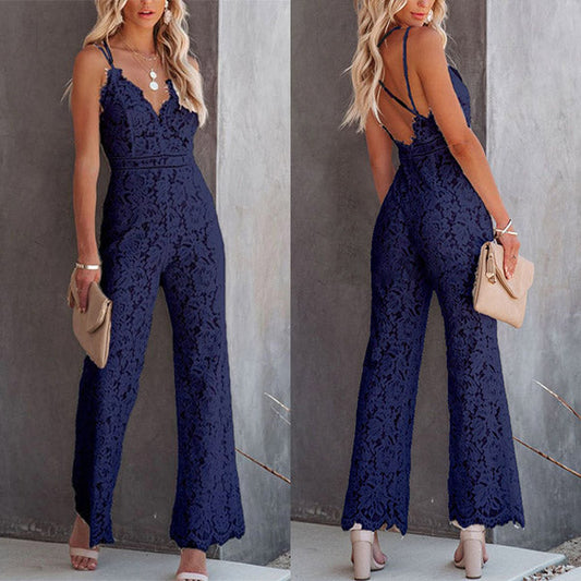 Junie | Jumpsuit mit floraler Spitze und weiten Beinen