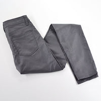 Raya | Slim Fit Stretch-Kunstlederhose mit mittlerer Taille