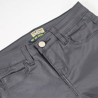 Raya | Slim Fit Stretch-Kunstlederhose mit mittlerer Taille