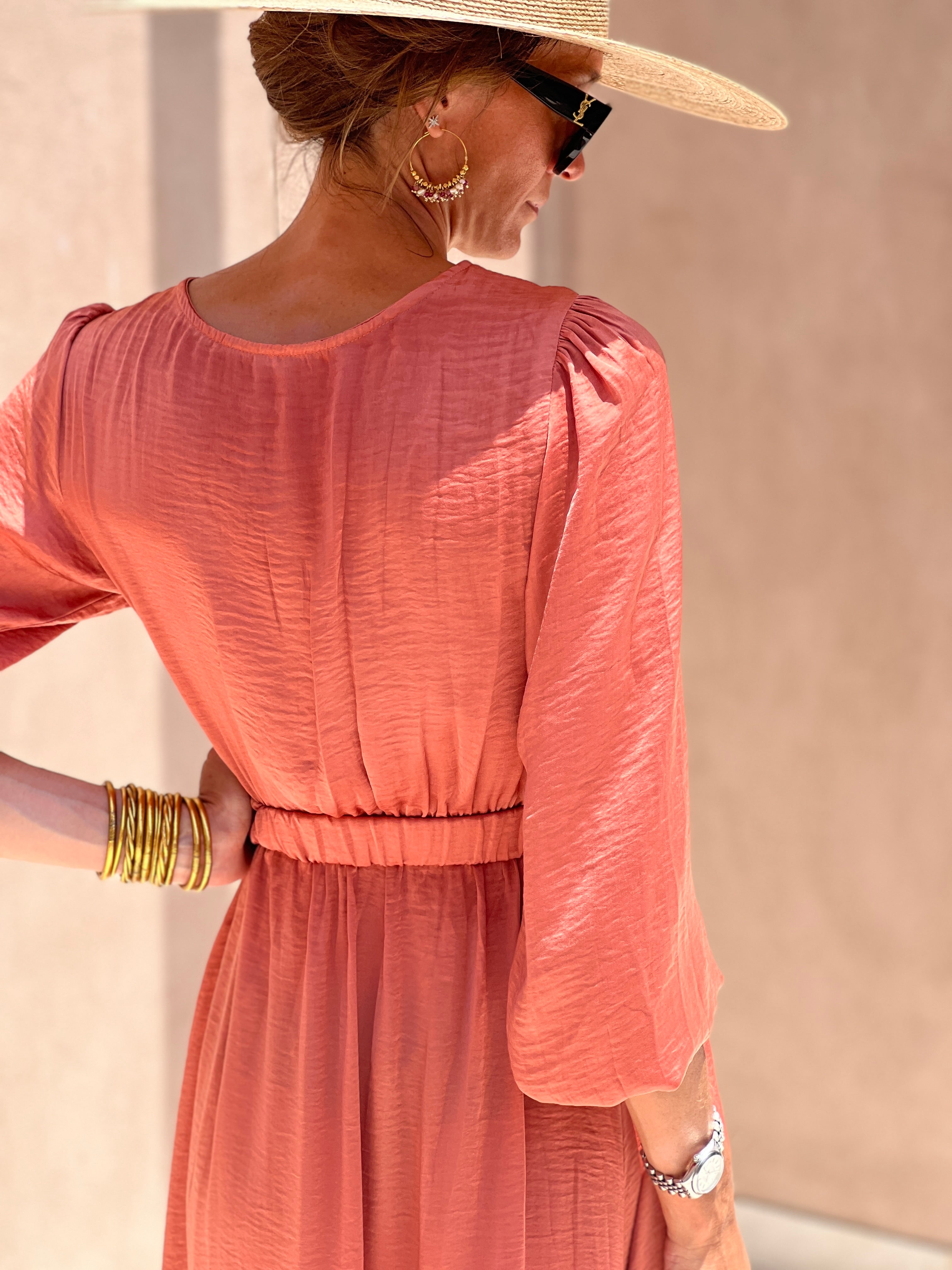 Orosa | Schlichtes benediktinisches Kleid im zeitlosen Stil