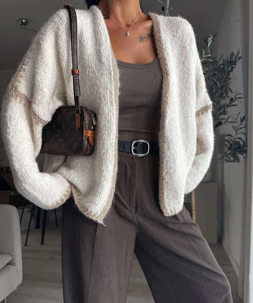 Adriana | Damen-Strickjacke, klassisch & bequem