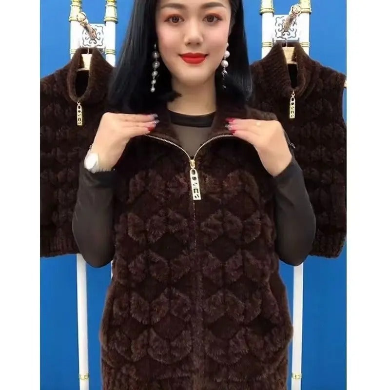 Narissa | Damenjacke aus Samtimitat mit Reverskragen