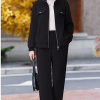 Qelina | Samtiger Damenanzug