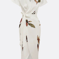 Gemma | modisches Wickelkleid mit lebendigem Blumendesign