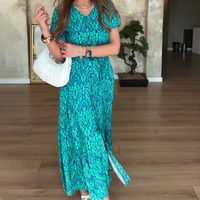 Yara | zeitloses Blumenkleid in Übergröße für jeden Anlass