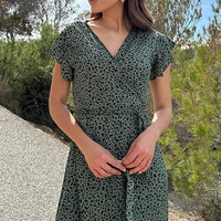 Brianna | feminines Wickelkleid mit Leopardenmuster