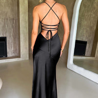 Jocelyn | Elegantes seidiges Satin Maxikleid