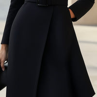 Alice™ | Klassisch-elegantes Kleid mit Schwung