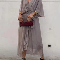 Monica | Zartes Kleid aus Chiffon mit V-Ausschnitt