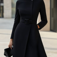 Alice™ | Klassisch-elegantes Kleid mit Schwung