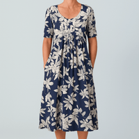 Liona | Geblümtes A-Linien-Kleid mit 3/4-Ärmeln