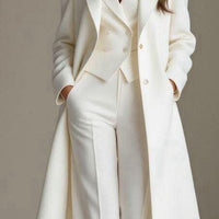 Shairra | Blaues Set aus Mantel und Anzug