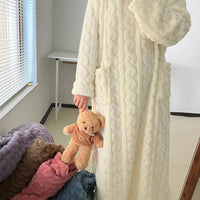 Keira | Kuscheliges langes Nachthemd aus Strick