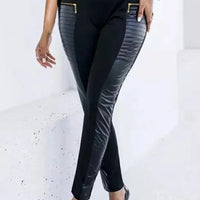 Riell | Getäfelte Kunstleder-Leggings