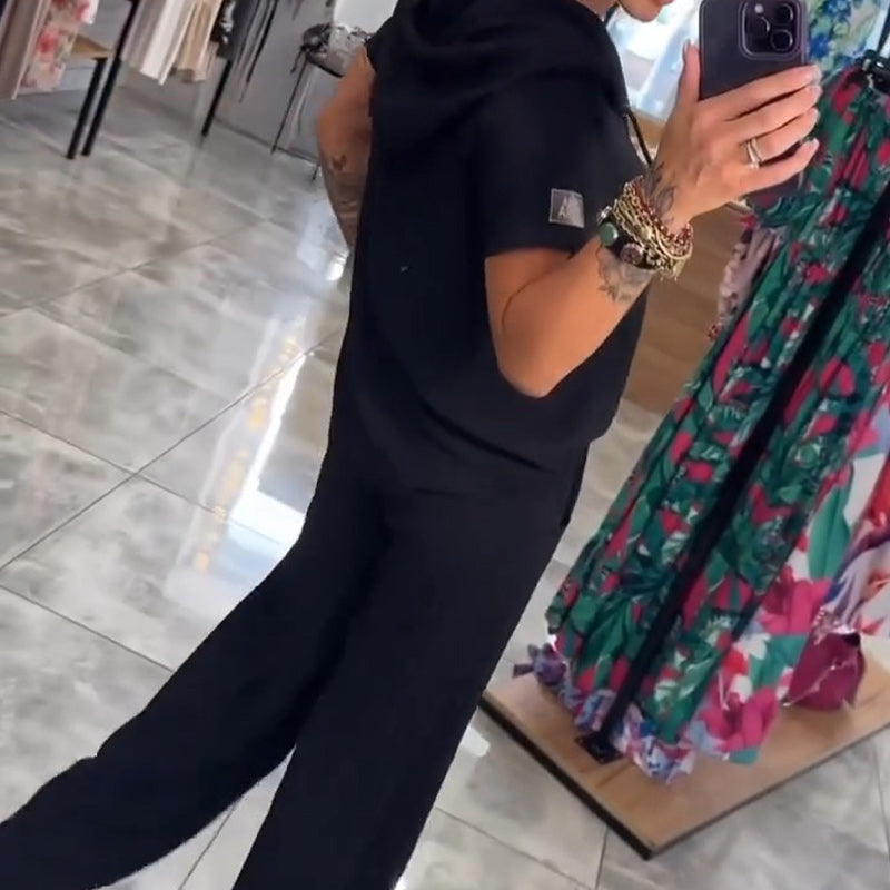 Akishia | Zweiteiler mit Kapuzen-Top und V-Ausschnitt