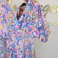 Emily | Stylischer Jumpsuit mit V-Ausschnitt und Druck für Damen