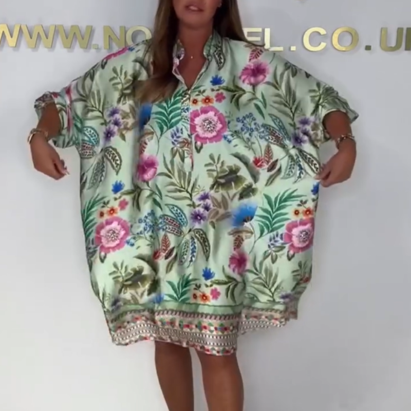 Debie | Bequemes Blumen-Kleid mit V-Ausschnitt und Knopfleiste vorne