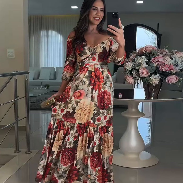Alexia | Lässiges Plissee-Kleid mit V-Ausschnitt und floralen Akzenten