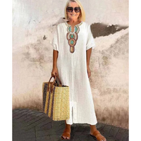 Mikayla | stylisches Kleid mit dekorativem Schlitz