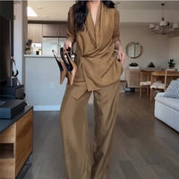 Lora | Drapiertes Satin-Oberteil und Hosen-Set