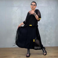 Sain | Urbanes Inneres Kleid mit Stricküberwurf