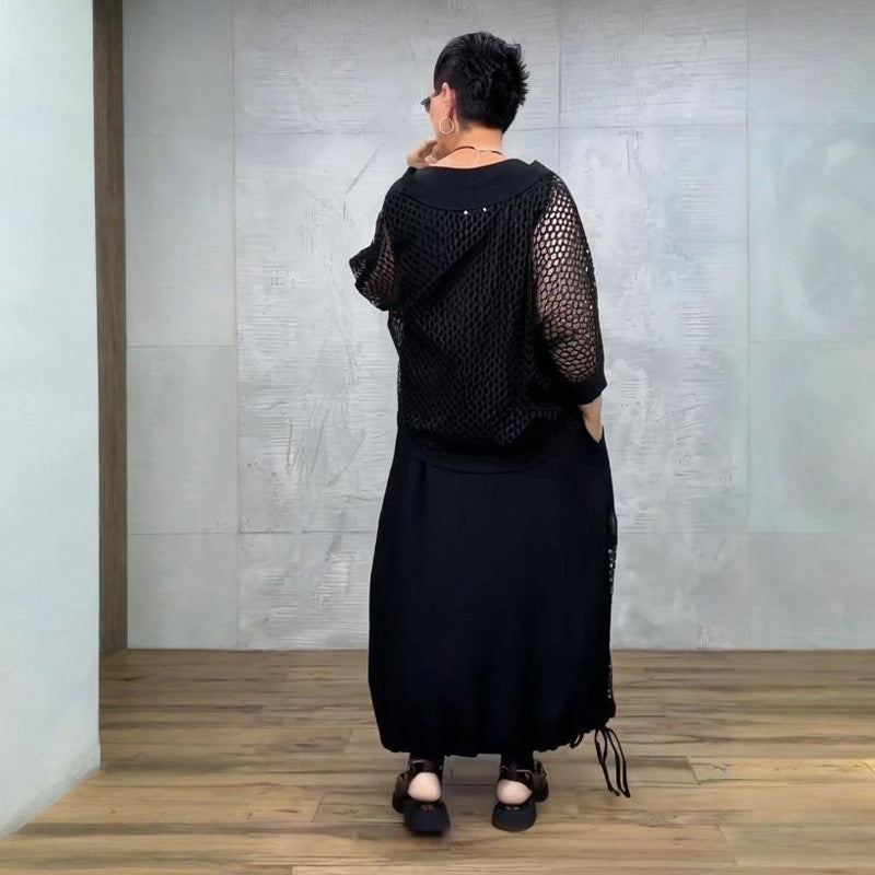 Sain | Urbanes Inneres Kleid mit Stricküberwurf