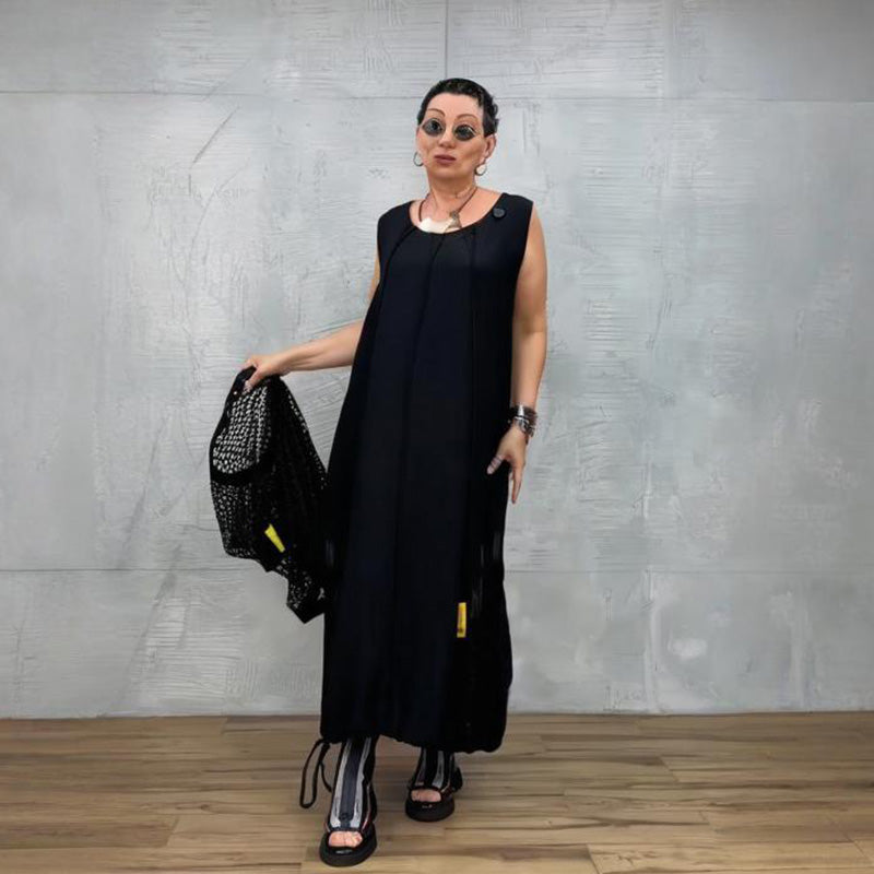 Sain | Urbanes Inneres Kleid mit Stricküberwurf