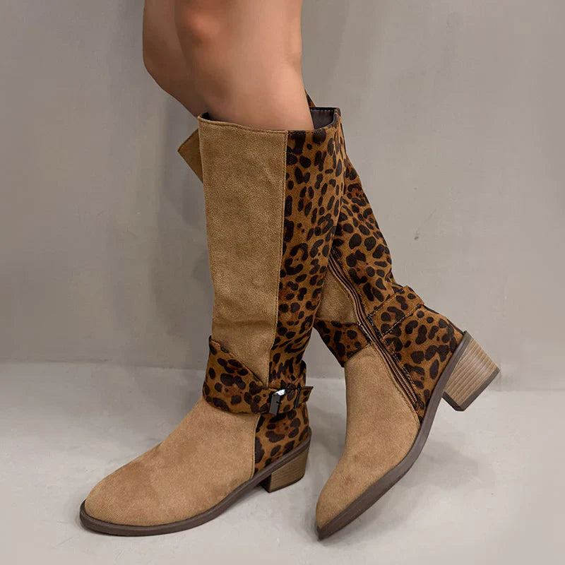 Saharie | Trendige Damenstiefel mit Leopardenmuster