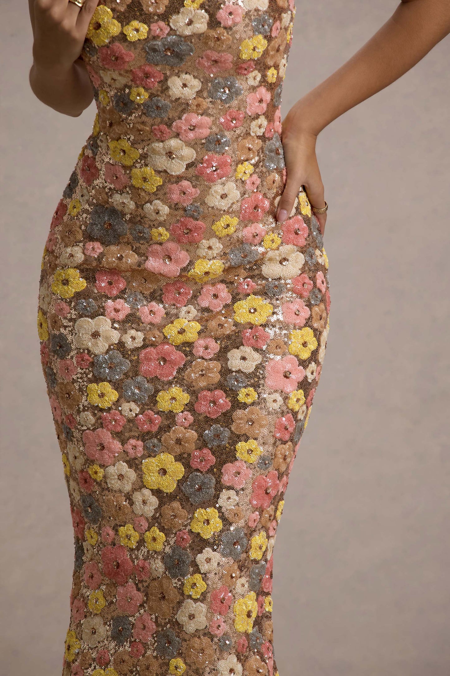 Iana | Maxikleid mit Blumen-Pailletten