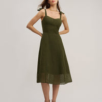 Livi | Grünes Midikleid mit Bindeträgern